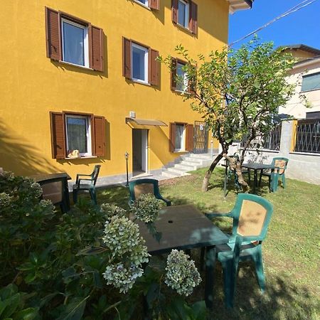 Around Lago Maggiore Apartments Reno Di Leggiuno Exterior photo