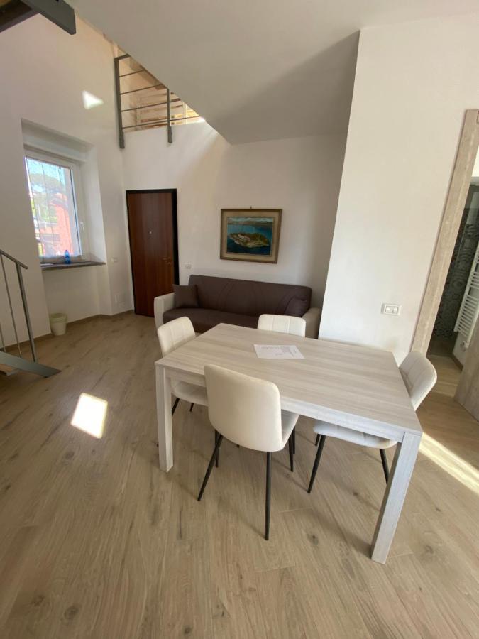 Around Lago Maggiore Apartments Reno Di Leggiuno Exterior photo